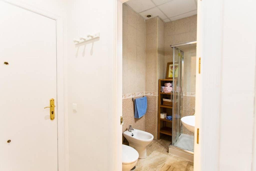 Cheap & Chic In The Center Of Appartement Séville
